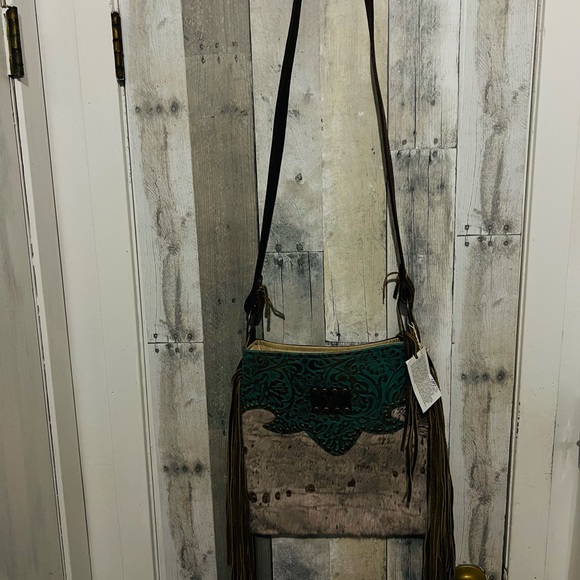 KIG - Picture 3 of 4